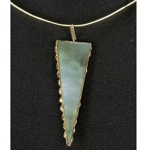 14k Yellow Gold Mother Of Pearl Quartz  Necklace - Picture 6 of 12